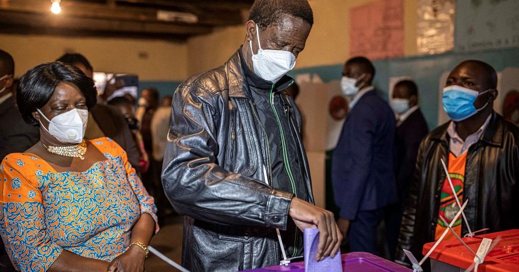 Zambia polls: Early voting records high turnout