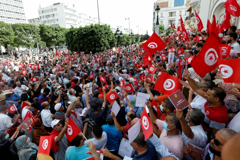 Tunisians Protest: 1000s fight Prez Saied to resign over 'power snatch'