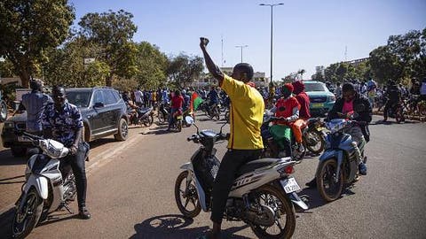 Burkina Faso: Anti-Kaboré protesters match in Ouagadougou to support mutinous troops