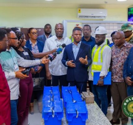 Damang Mine sells first gold to GoldBod to boost Ghana's reserve