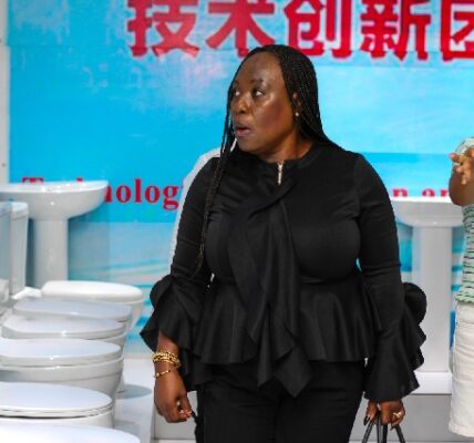 Ghana Gas CEO engages industrial off-takers in Western Region