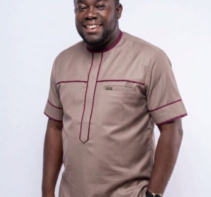 Lawyer Sammy Gyamfi and Sankofa Gold Mines CEO Alhaji Dauda congratulate Ebenezer Essien on new appointment