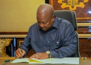 Mahama signs Tribunal, COCOBOD and 8 other bills into law 