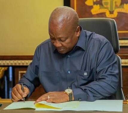 Mahama signs Tribunal, COCOBOD and 8 other bills into law 