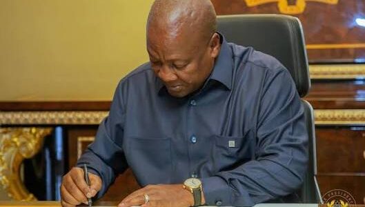 Mahama signs Tribunal, COCOBOD and 8 other bills into law 