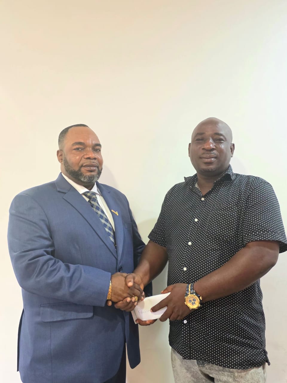 Kirk-Mensah donates 230 bags of cement to new NDC Regional Office Project